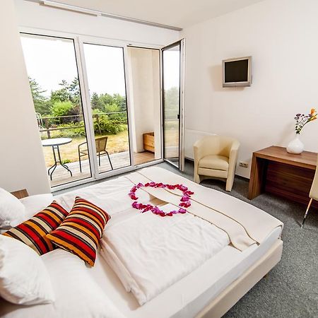 Amethysthotel Mantler Maissau Extérieur photo