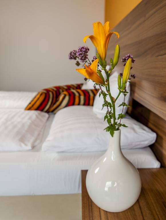 Amethysthotel Mantler Maissau Extérieur photo